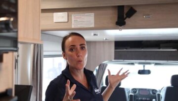 Explainer Video Sample - Lets Go Motorhomes - Voyager Roamer Bed